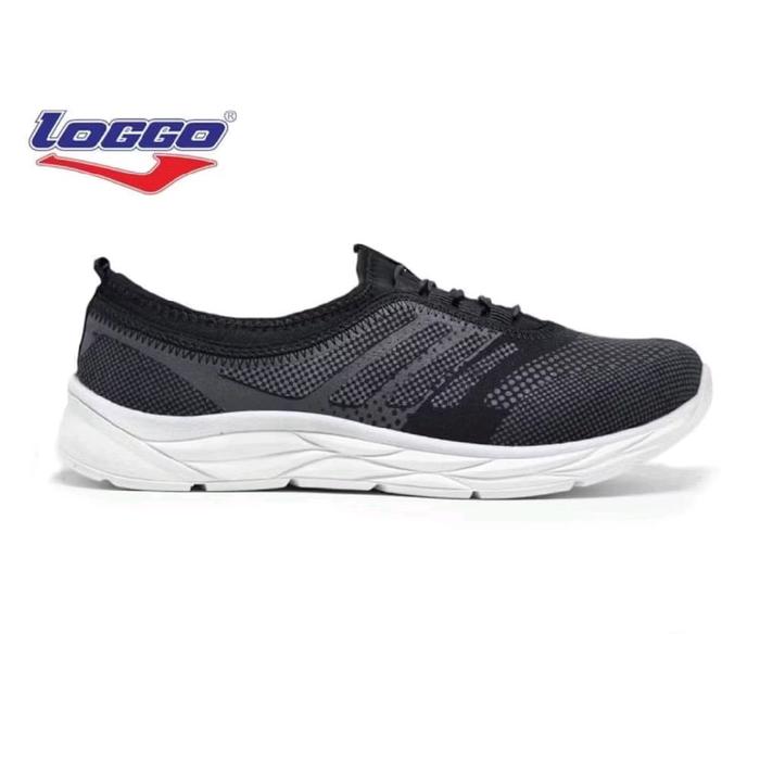 LOGGO sepatu sekolah hitam sneakers sport jogging running