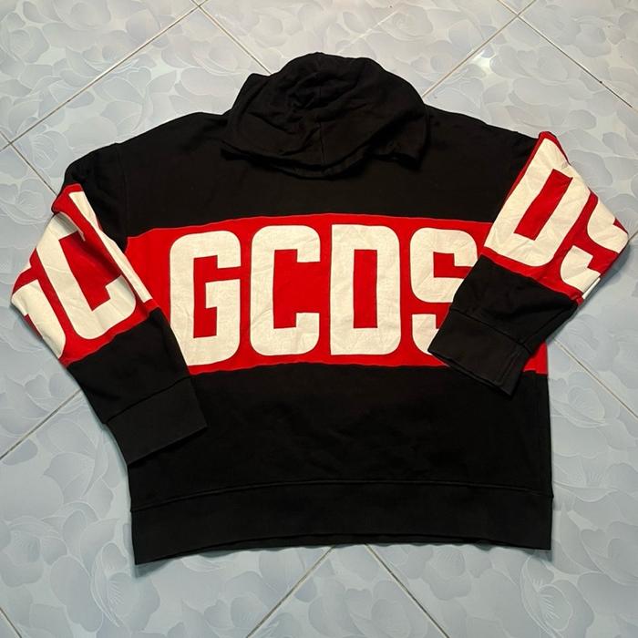 Hoodie GCDS hitam