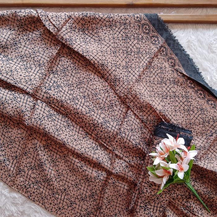 Kain Batik Viscose Cap Bm Celom Sogan Khas Cirebon Batik Fariza