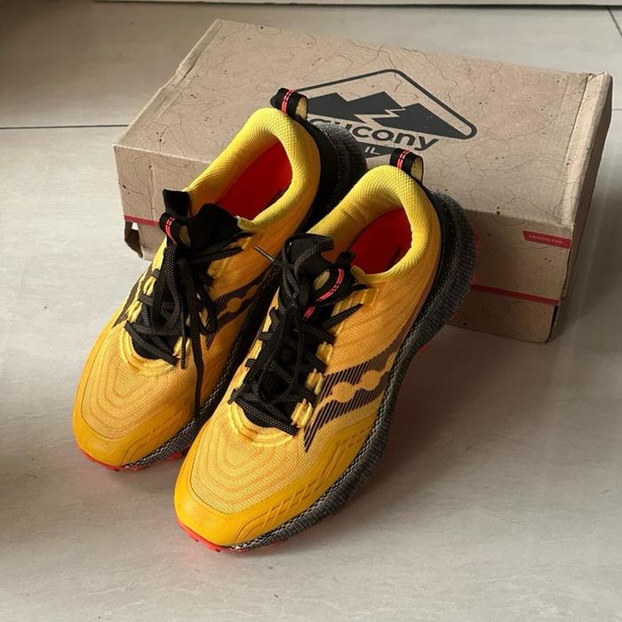 Sepatu Endorphine Trail Running Saucony (visvim, new balance, common projects hoka nike, vans conver