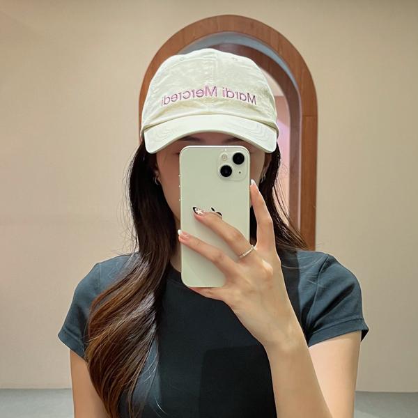 Topi MARDI MERCREDI TEXT LOGO LILAC CREAM CAP 100% ORIGINAL - OS ADJUST