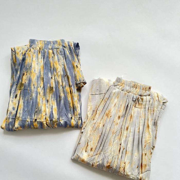Naddean - Rok Plisket Prisket Wanita Panjang Motif Langit Warna Pastel Biru / Women Maxi Skirt