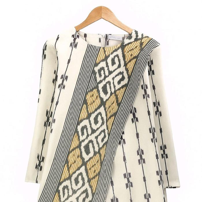 atasan baju tenun kantor wanita batik tenun asli  Motif Etnik Batik tenun