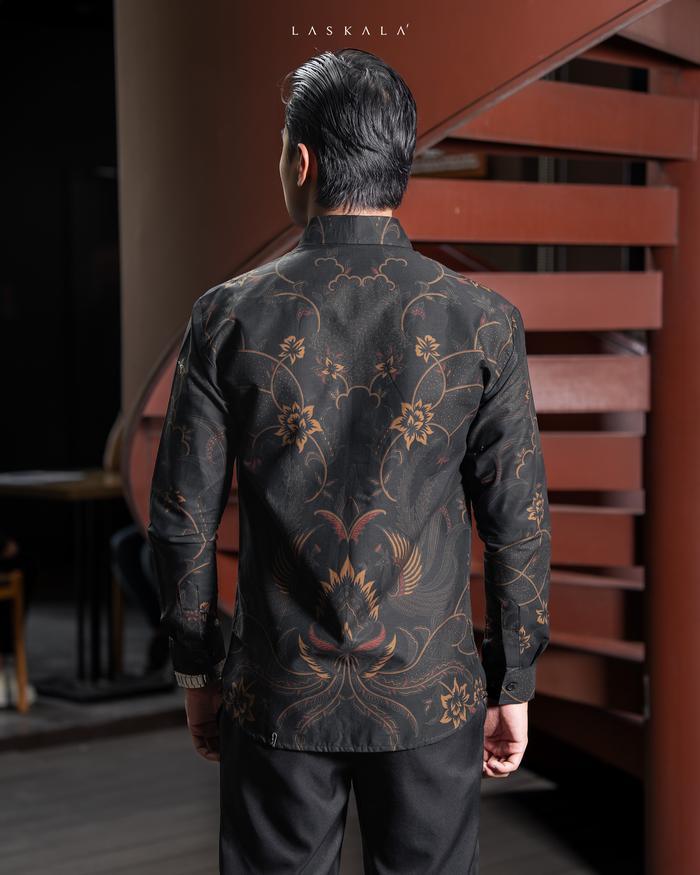 Laskala Batik Premium Haikal Kemeja Batik Pria Slimfit Lengan Panjang