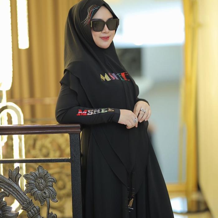 Mshee Diza Polos Hitam size XL