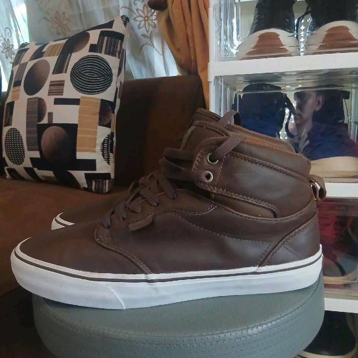 Vans Atwood Leather Brown Size 42,5 Insol 27,5 cm - Sepatu Original dengan Desain Elegan dan Nyaman