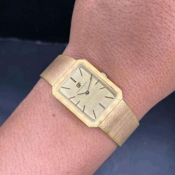 Girard Perregaux goldplat tank
