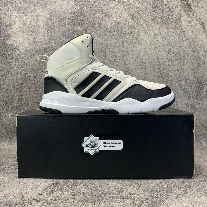 Sepatu Second Adidas High Putih Strip Hitam Size 41 1/3 Original Guarantee 100%
