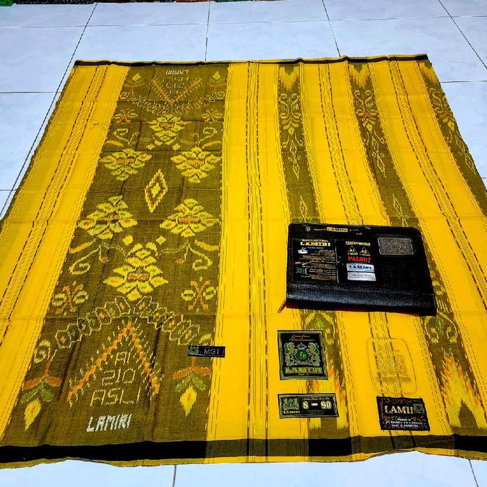 SARUNG LAMIRI TIPE MGT / MUSTAMIN GUNUNG TIMBUL. BAHAN MESREZ KWALITAS SUTRA 50%. ORIGENAL ATBM JAHI