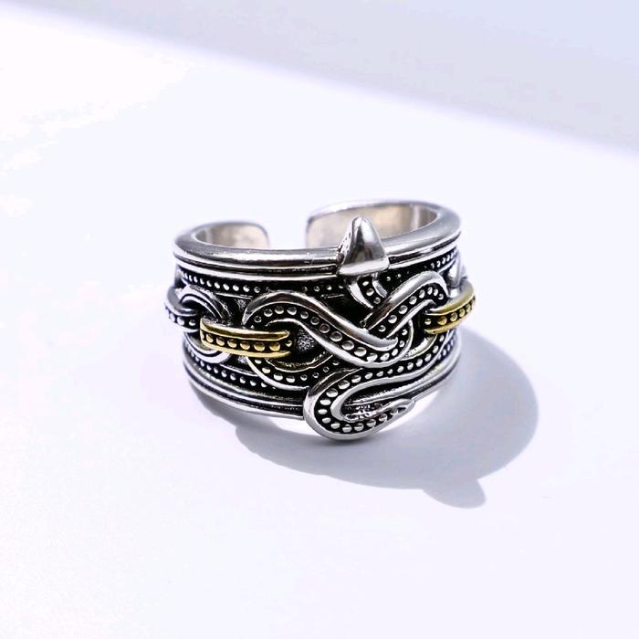 Cincin Kasual Desain Ular Aoda dengan Motif Simpul lilitan / Aoda Snake with Twisted Knot Motif (Mod