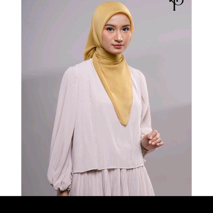 naPocut Plain Paris Brown Series , semua kalangan Jilbab Muslim Nyaman Segi