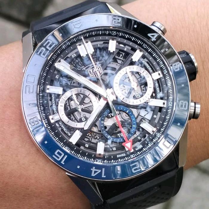 Tag Heuer 02 GMT Batman Twin time