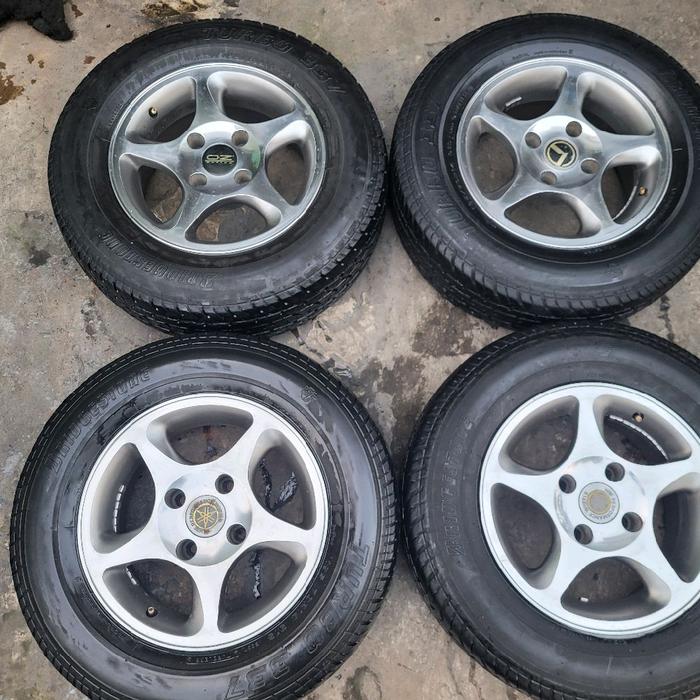 velg standar kijang kapsul R14 pcd 4×114.3 paket ban bisa avanza xenia carry kijang super