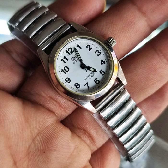 Jam tangan wanita QNQ Japan Original rantai