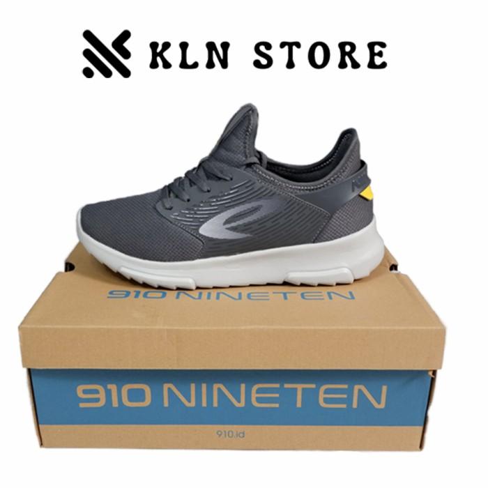 A➸76 910 NINETEN KIVA SEPATU LARI PRIA K♥KO