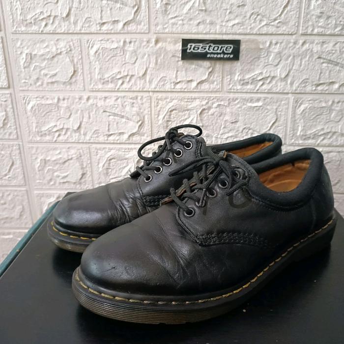 DR. MARTENS  ORIGINAL SECOND