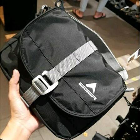 EIGER1989 Tas Selempang Original Descent Travel pouch.