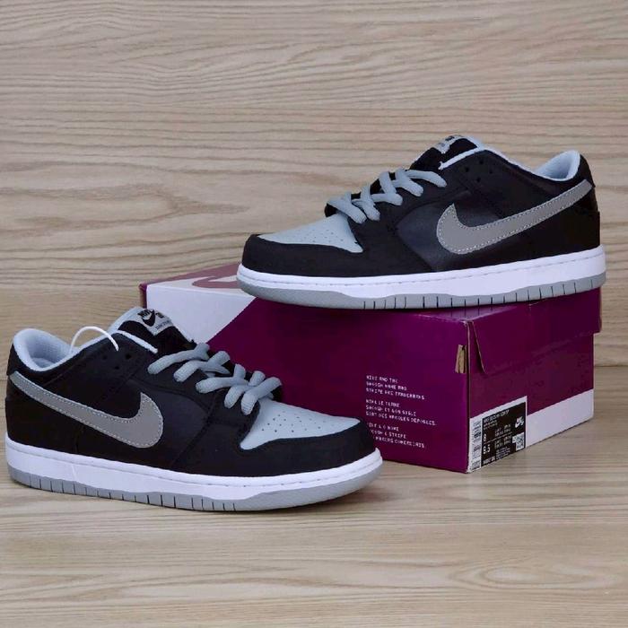 DUNK SB LOW J PACK SHADOW GREY 100% BNIB