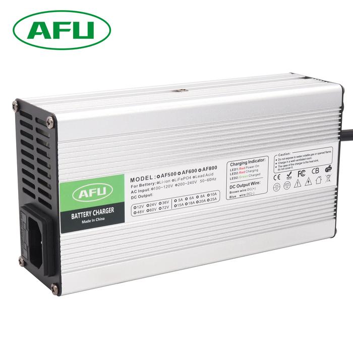 29.2V 15A Charger 24V 15A LiFePO4 Battery Charger Port For 8S 24V