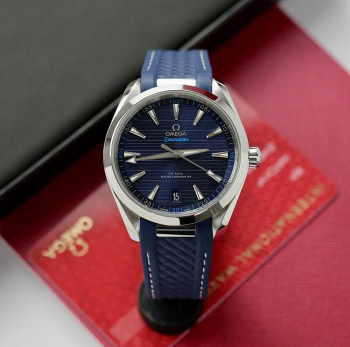 Jam tanganOmegaSeamaster Aqua-Terra GMT Blue Replica Watches VS Factory 41mm