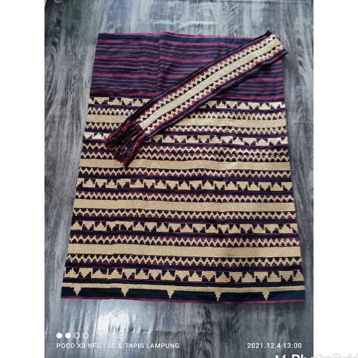KAIN SARUNG TAPIS LAMPUNG ABUNG