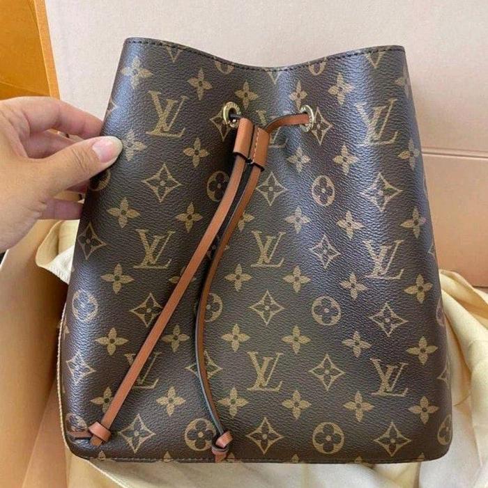 AUTHENTIC LV NEONOE MM CARAMEL MICROCHIP PRELOVED