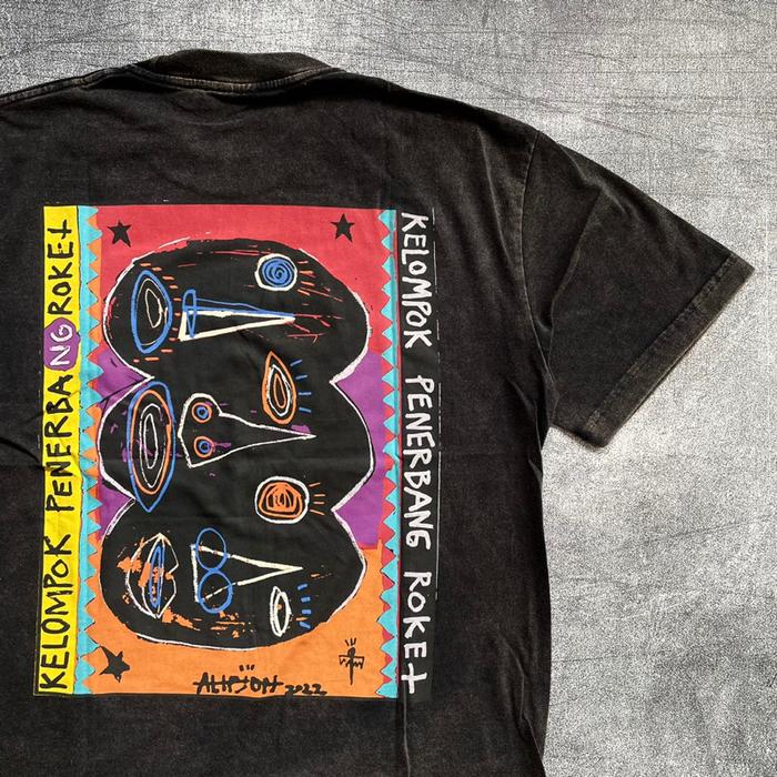[HOT] Tshirt KELOMPOK PENERBANG ROKET X ALIPJON Official Merchandise