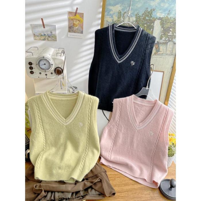 BEARY JEANS BJ290 | DG School Vest Rompi Sekolah Wanita Rajut Polos DG Vest Women Korean Style Premi