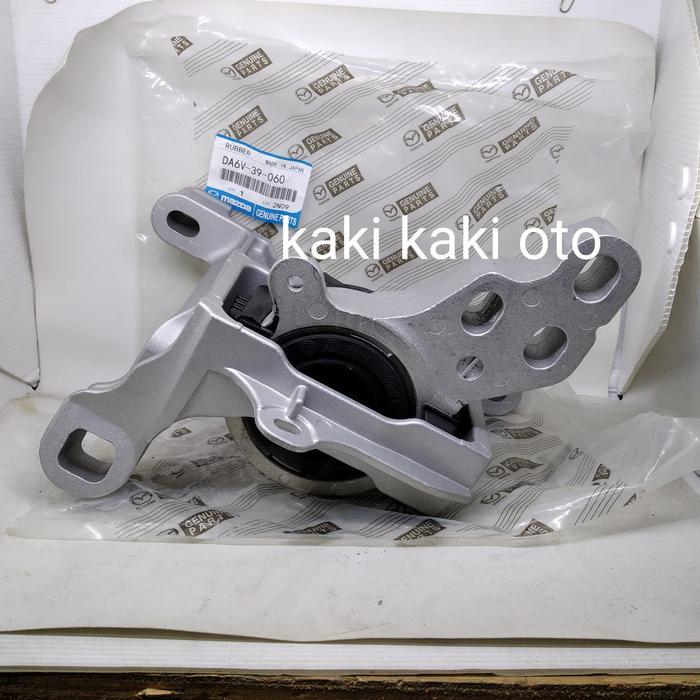 engine mounting dudukan mesin kanan Mazda 2 Mazda-2 Mazda2 skyactive KI1