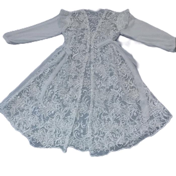 Outer Cantik Putih Bahan Tille Premium dengan Rempel di Bahu dan Tali Pinggang - Panjang, Rayon, Kat