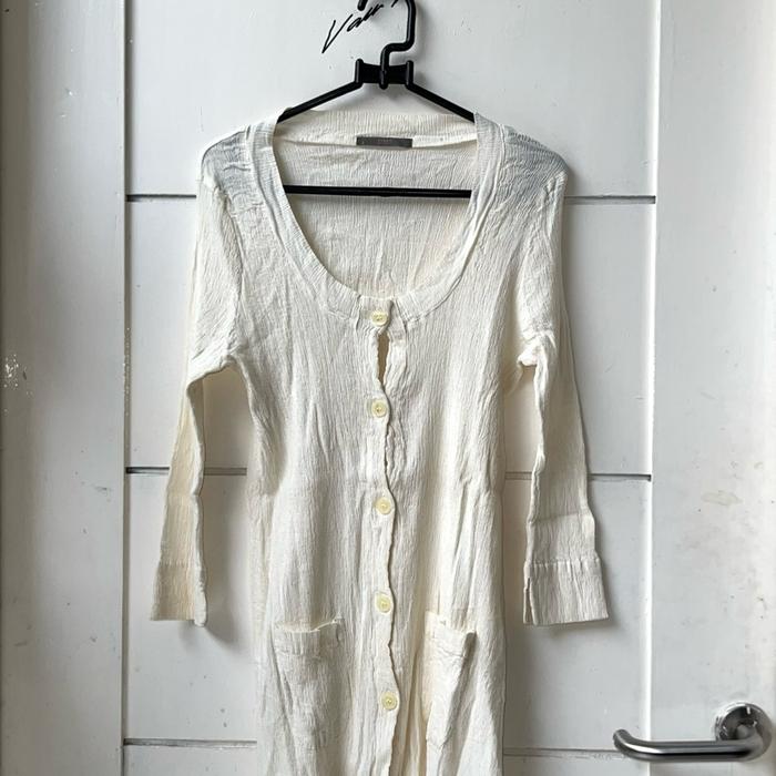 SALE!! TIENS ECOUTE White Shirt