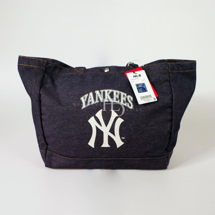 MLB NY Yankees Vintage Lettering Denim Shopper Tote Bag Indigo (33 x 16) (3AORV025N-50INS)
