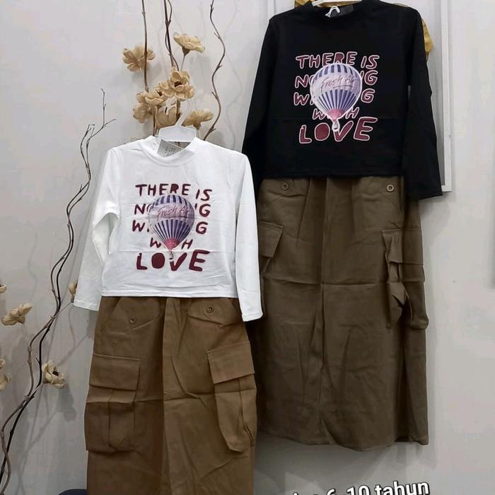 Ready stock  Set.rok cargo import junior Ecer Rp 105.000 Min.3 Rp 102.000