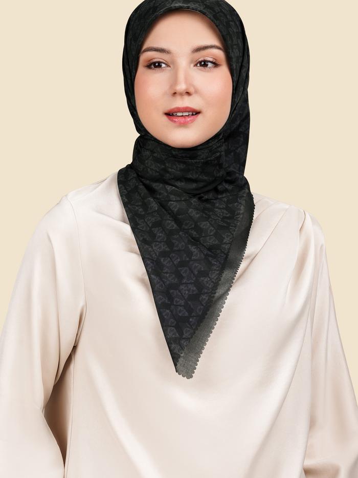 ZYTADELIA - The Monogram Scraves Series - Black