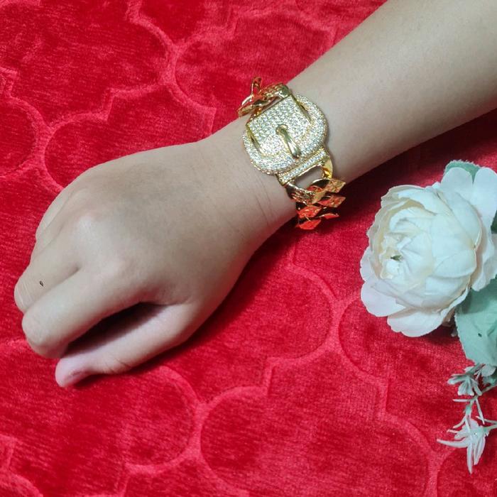 Gelang wanita Rantai model Gesper Permata Lapis Emas 22k  Anti Karat