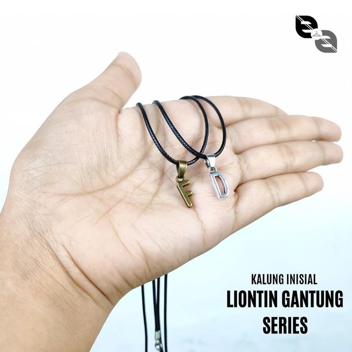 Kalung Inisial Nama Huruf Liontin Gantung Bronze Silver Tali 1.5 mm Untuk Hadiah Pasangan Persahabat