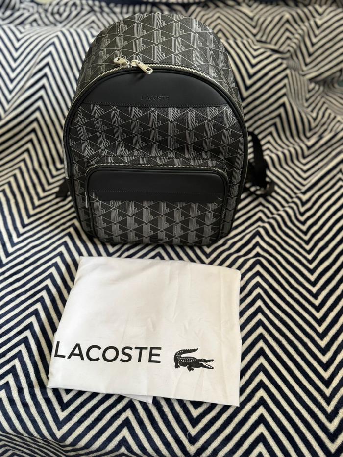 Lacoste Tas Ransel Monogram Hitam Original BNWT (Baru Tanpa Tag)