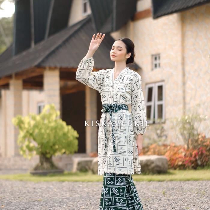 Riskavebrie - Lentera Series Set Wanita Formal