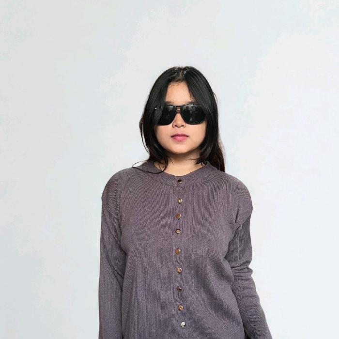 BALAIRAJUT Kinari knitwear cardigan rajut Wanita Outer Atasan Kardigan Kancing Panjang