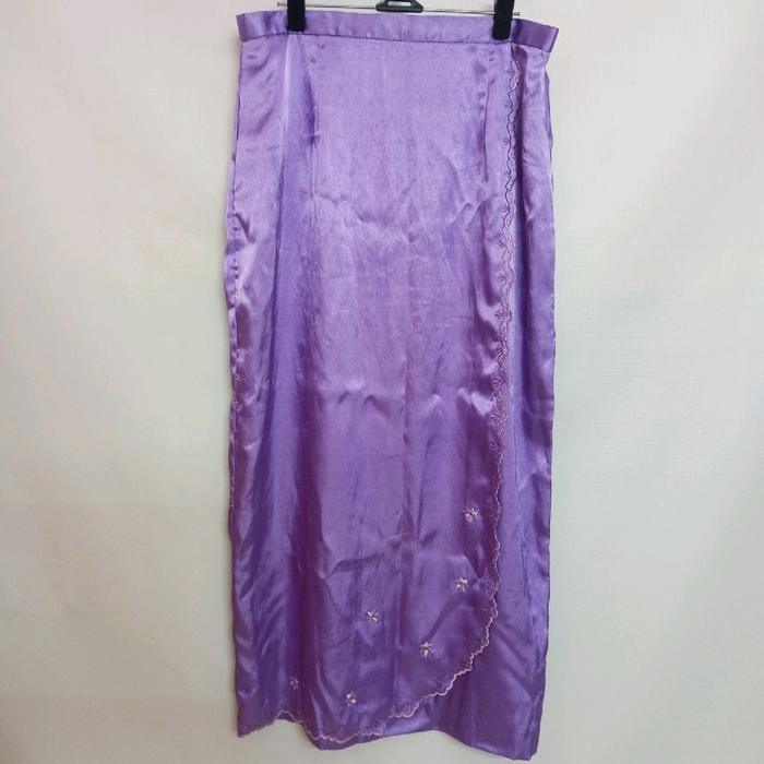 Rok panjang ungu lilac silky