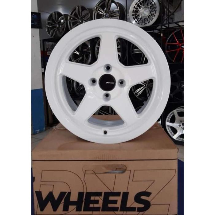 Terlaris Velg Mobil Dnz Tormenta Racing 15X7 4X100 Et.38 73 White Ready
