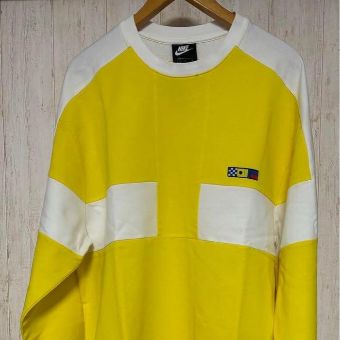 Bukan sembarang sweater Nike — ini Nike Dept. of Nike Archive “1987” dengan tag edisi khusus OFFICIA