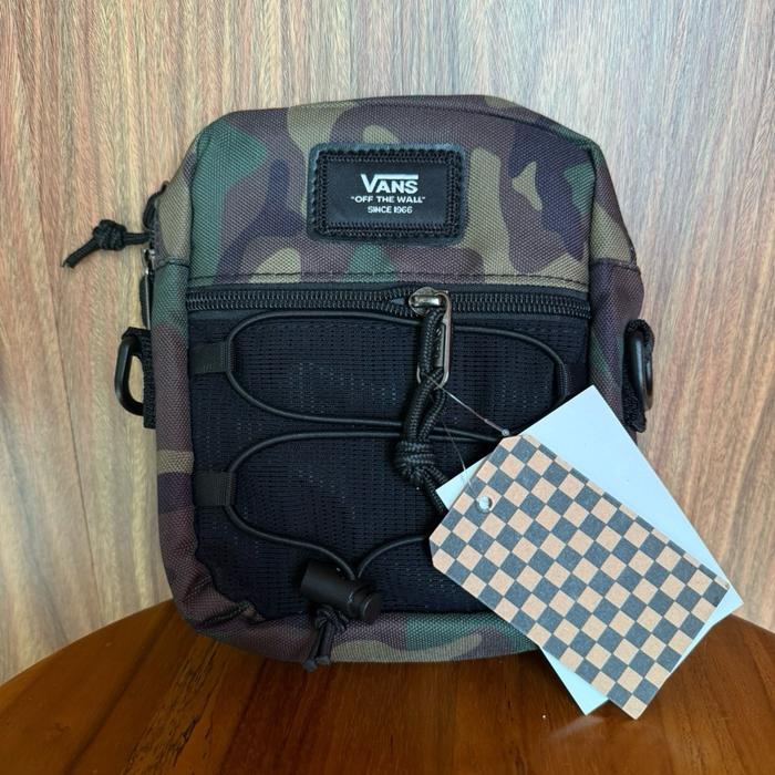 Sling Bag Vans Camo BNWT Baru