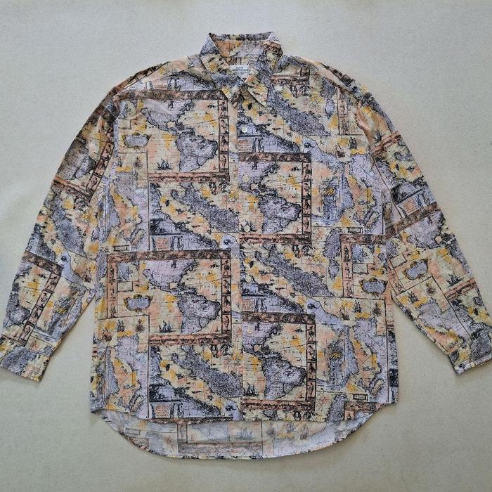 KEMEJA VINTAGE MOTIF PETA DUNIA ORIGINAL 100%