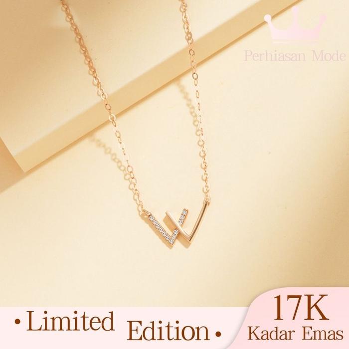 Kalung Emas Rose Gold Dengan Desain Huruf W Minimalis dan Modis 17K