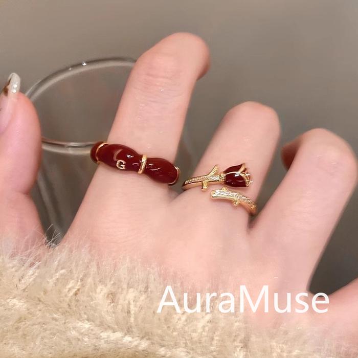 [AuraMuse] Cincin Mawar Merah Buka Zircon Emas Klasik Elegan Cantik Modis Tumpuk A339