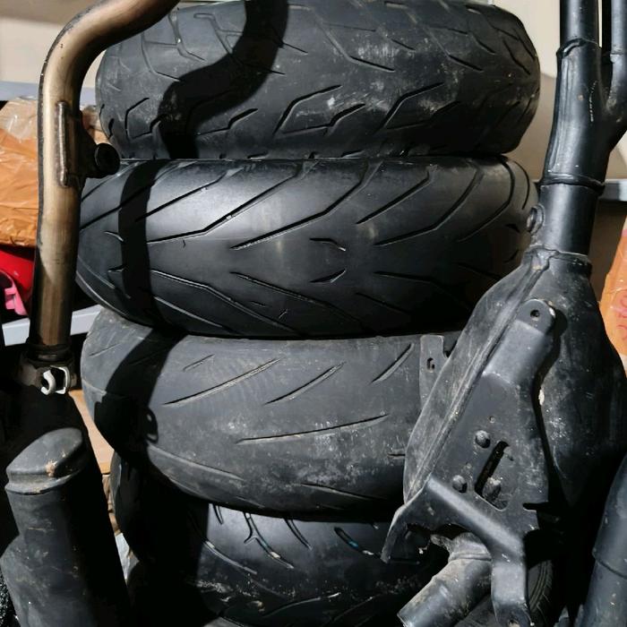 ban motor moge battlax t32 t30 t31 micheline pilot street pirelli diablo rain scorpio angel battlax 