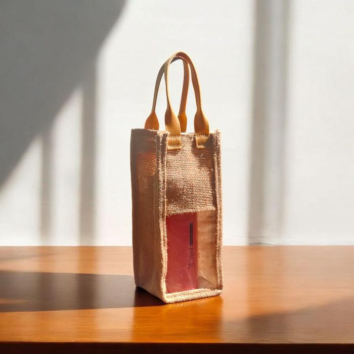 Tas Botol 1 Liter Bahan Goni Mika Tas Hampers Souvenir Goodie Bag 10 x 10 x 23 Cm Jute Bottle Bag