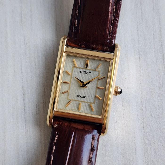 Seiko Tank Ladies SUP252 Solar Movement Cal.V115 RARE
