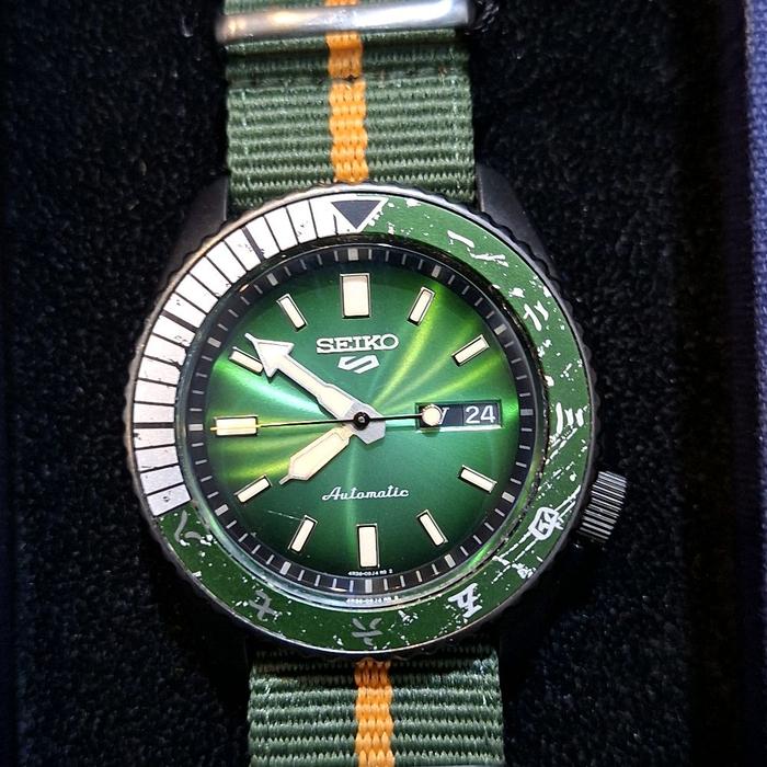Seiko 5 Sport naruto & Boruto rock lee